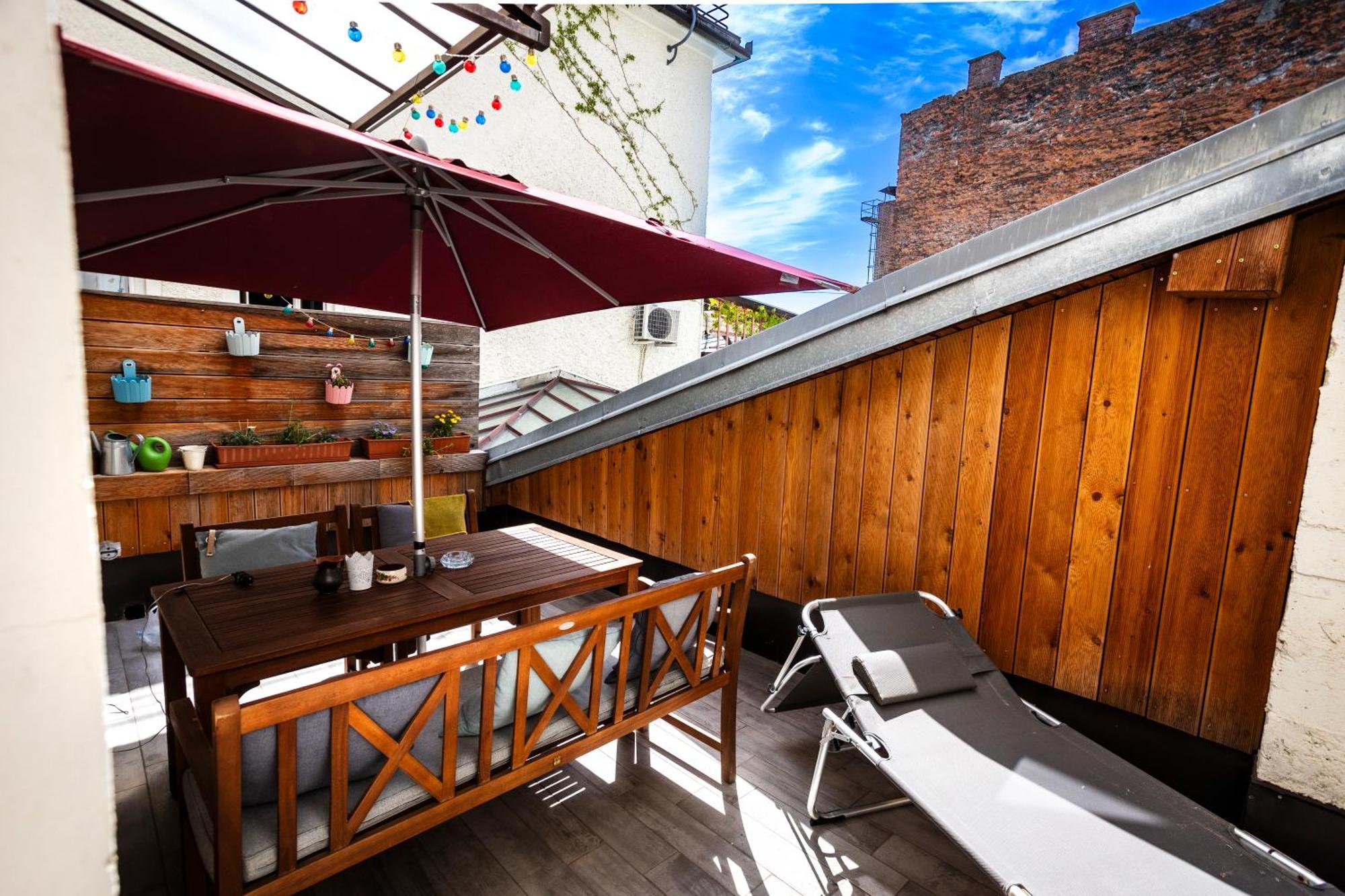 Cozy Apartment In Heart Of Maribor / Big Terrace ภายนอก รูปภาพ